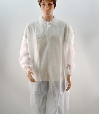Пальто SMS лаборатории чистой комнаты устранимое не сплетенное Breathable с эластичным тумаком